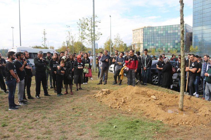 İstiklal Caddesi'nde vahşice öldürülen Halit'in kardeşinden duygulandıran mektup! G1