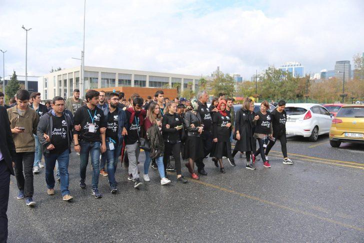 İstiklal Caddesi'nde vahşice öldürülen Halit'in kardeşinden duygulandıran mektup! G3