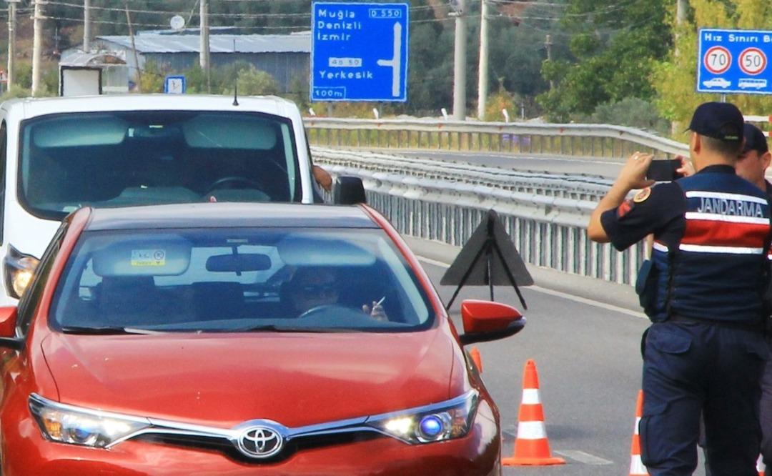 &lsquo;Dumansız ara&ccedil;&rsquo; uygulamasında ilgin&ccedil; g&ouml;r&uuml;nt&uuml;ler