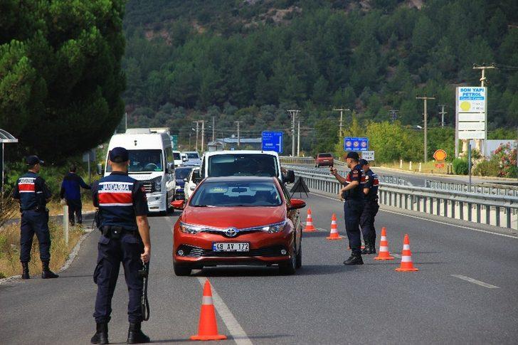 ‘Dumansız araç’ uygulamasında ilginç görüntüler G4