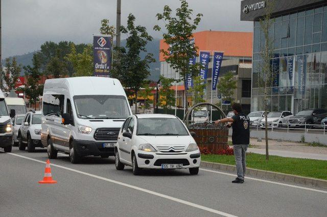 Ordu’da araçlarda ‘sigara’ denetimi