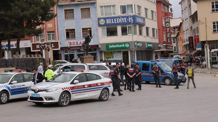 Tosya’da dumansız araç uygulaması yapıldı