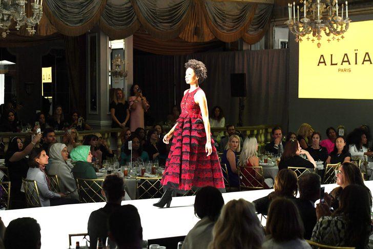 Emine Erdoğan, ABD'de defileye katıldı! İşte o görüntüler G5