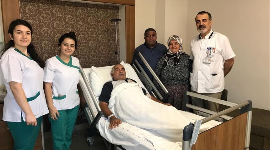 Karın ağrısı şikayetiyle gitti, bağırsağından kılçık çıktı