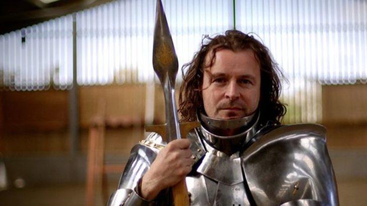 Hem CEO hem şövalye! G1