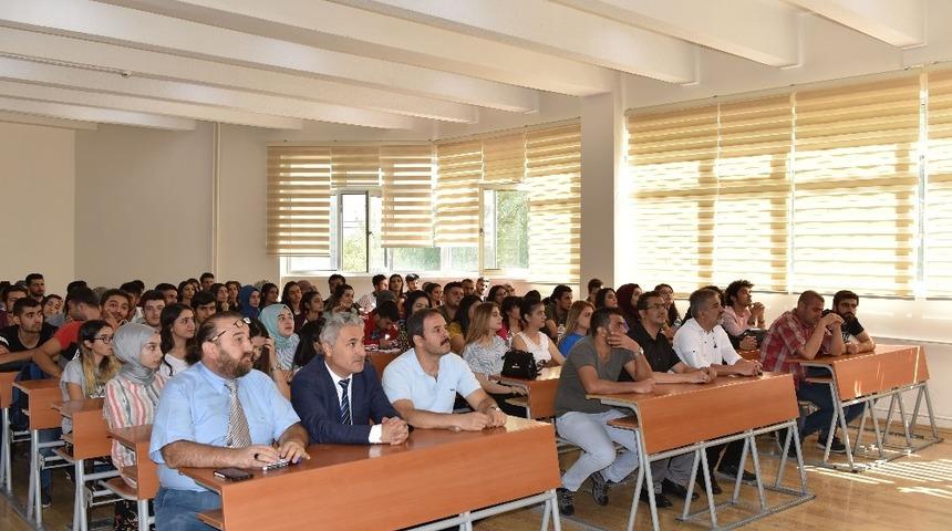 Sivil Havacılık Y&uuml;ksekokulu&rsquo;nda oryantasyon programı