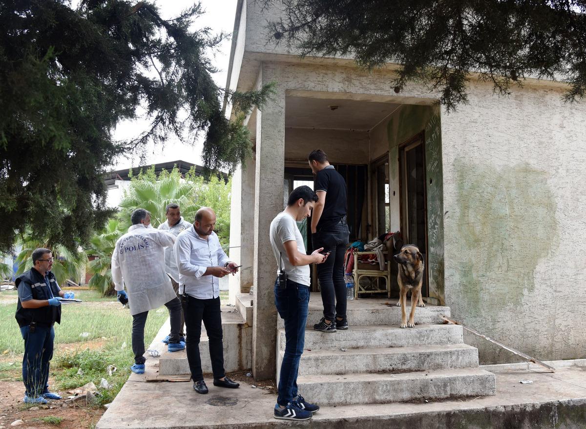 &Ouml;len sahibinin başından bir hafta ayrılmadı