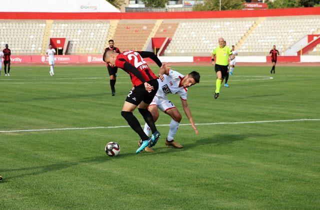 Ziraat Türkiye Kupası: Kahramanmaraşspor: 1 - Fatih Karagümrük: 4