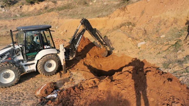 6 bin tavuk ölüsünün bulunduğu mahalle karantinaya alındı G4