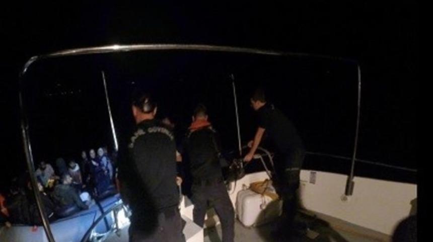 İzmir’de 237 düzensiz göçmen yakalandı