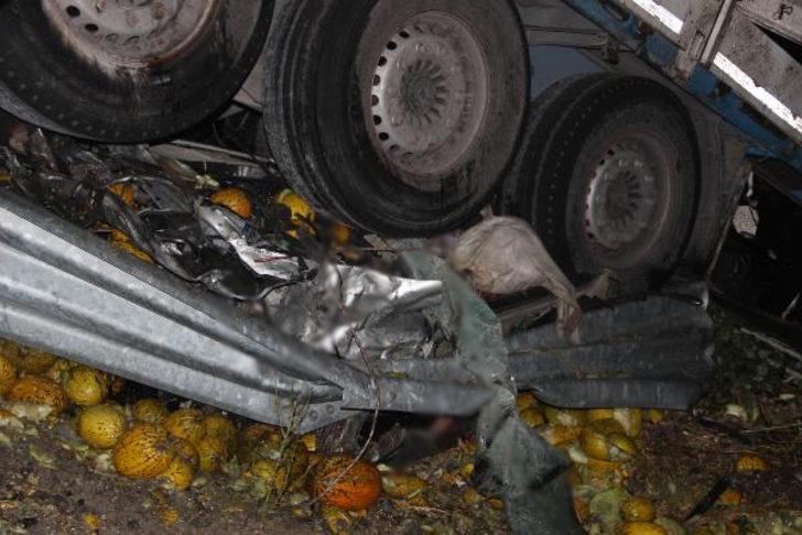 Konya'da feci kaza: 2 ölü, 3 yaralı G2