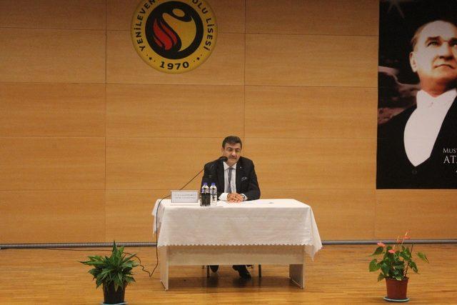 Prof. Dr. Yaşar Hacısalihoğlu: “Unutulan ihanet tekrarlanır”