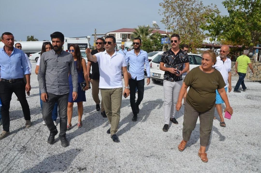 Başkan G&uuml;nel, mobil ofis ile vatandaşın ayağına gidiyor