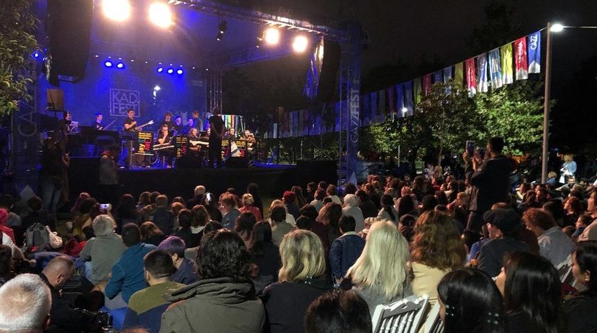 Kalamış Parkı&rsquo;nda caz sesleri