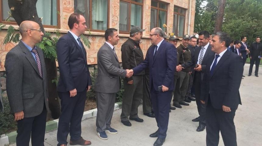 Orman B&ouml;lge M&uuml;d&uuml;r&uuml; Demirci, Biga&rsquo;da personel ile bir araya geldi