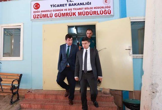 Kaymakam Öztürk’ten Üzümlü Sınır Kapısı’na ziyaret