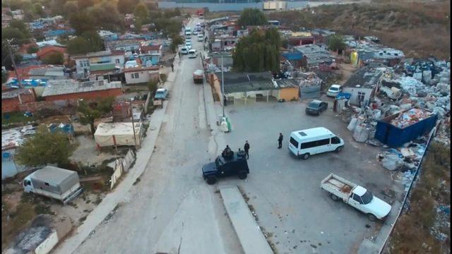 Tekirdağ'da okul yakınlarında uyuşturucu satanlara operasyon: 11 gözaltı