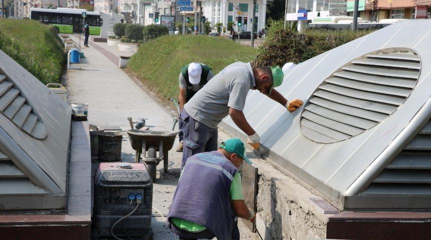 Seka T&uuml;neli&rsquo;nin &uuml;st&uuml;ndeki yeşil alan bakımdan ge&ccedil;iyor