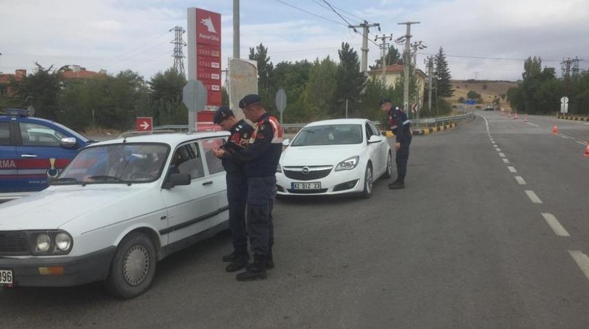 Jandarma&rsquo;dan dumansız ara&ccedil; uygulaması