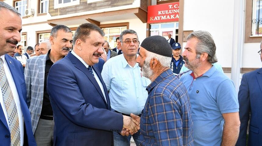 Malatya B&uuml;y&uuml;kşehir Belediye Başkanı Selahattin G&uuml;rkan, Kuluncak&rsquo;ı ziyaret etti