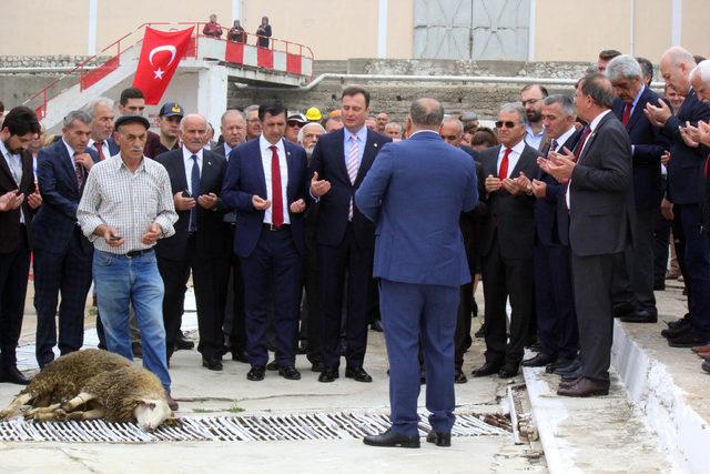 Alpullu Şeker Fabrikası’nda üretim, törenle başladı