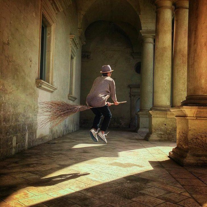 Japon Harry Potter Halno Kujiraoka, süpürgesinin üstünde dünyayı geziyor! G3