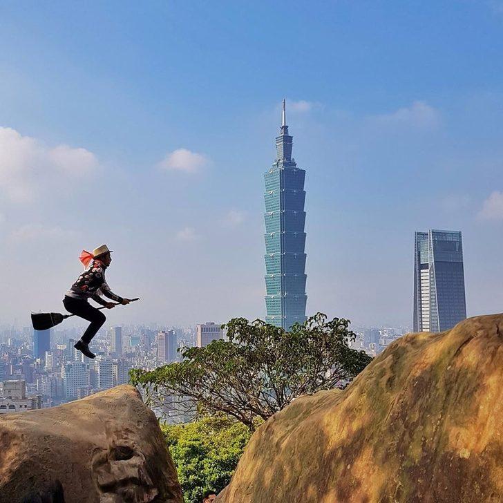 Japon Harry Potter Halno Kujiraoka, süpürgesinin üstünde dünyayı geziyor! G4