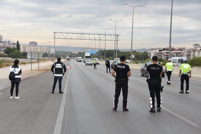 Antalya’da Dumansız Araç Uygulaması kapsamında 48 bin TL ceza uygulandı