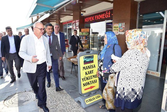 Toplu taşıma şoförlerinden geleneksel aşure hayrı