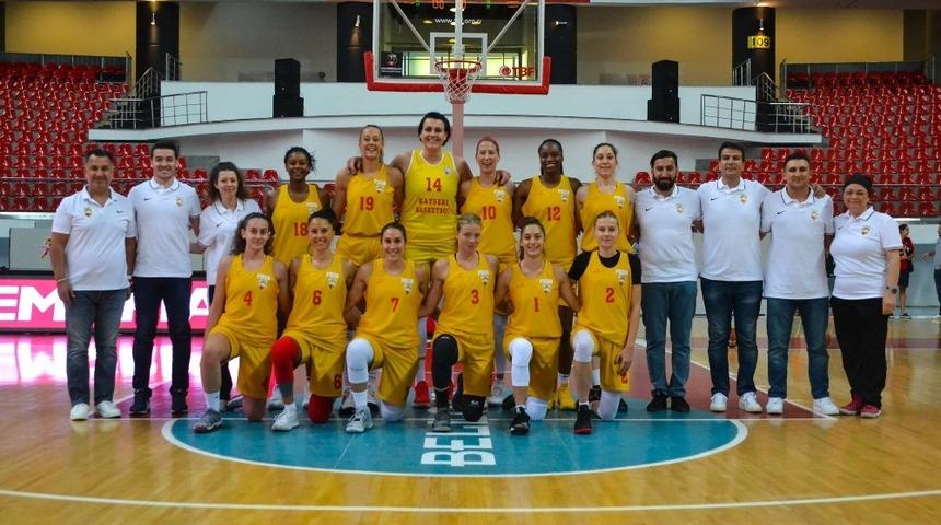 Bellona Kayseri lige hazırlanıyor