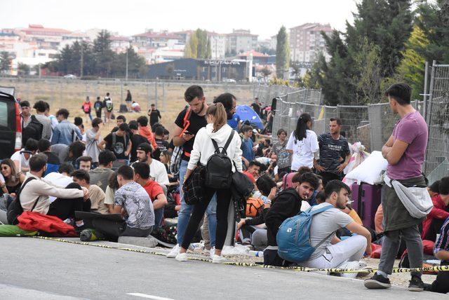 20 bin bilet satılmıştı, müzik festivali iptal edildi (2)