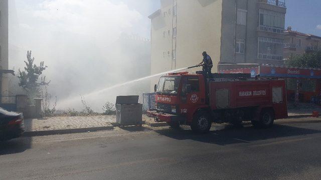 Karaman’da boş arsada çıkan ot yangını itfaiye tarafından söndürüldü