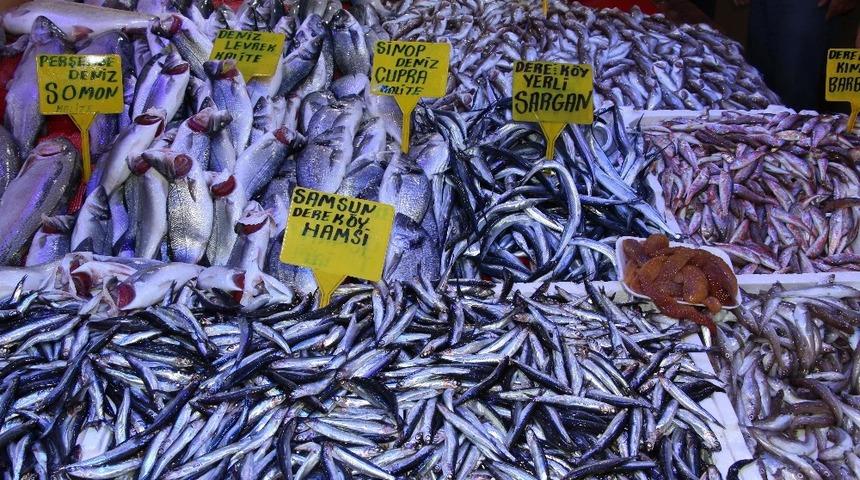 Balık miktarı azaldı, fiyatlar arttı