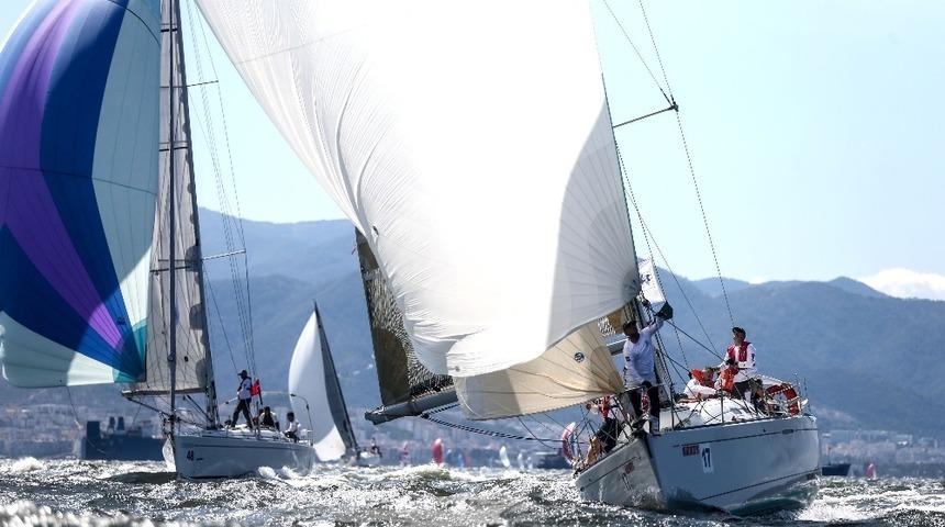 İzmir Körfezinde festival rüzgarı esecek