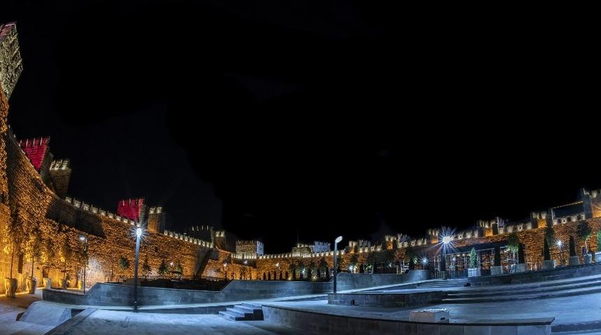 Kültür ve Sanatın Merkezi Kapılarını Açıyor