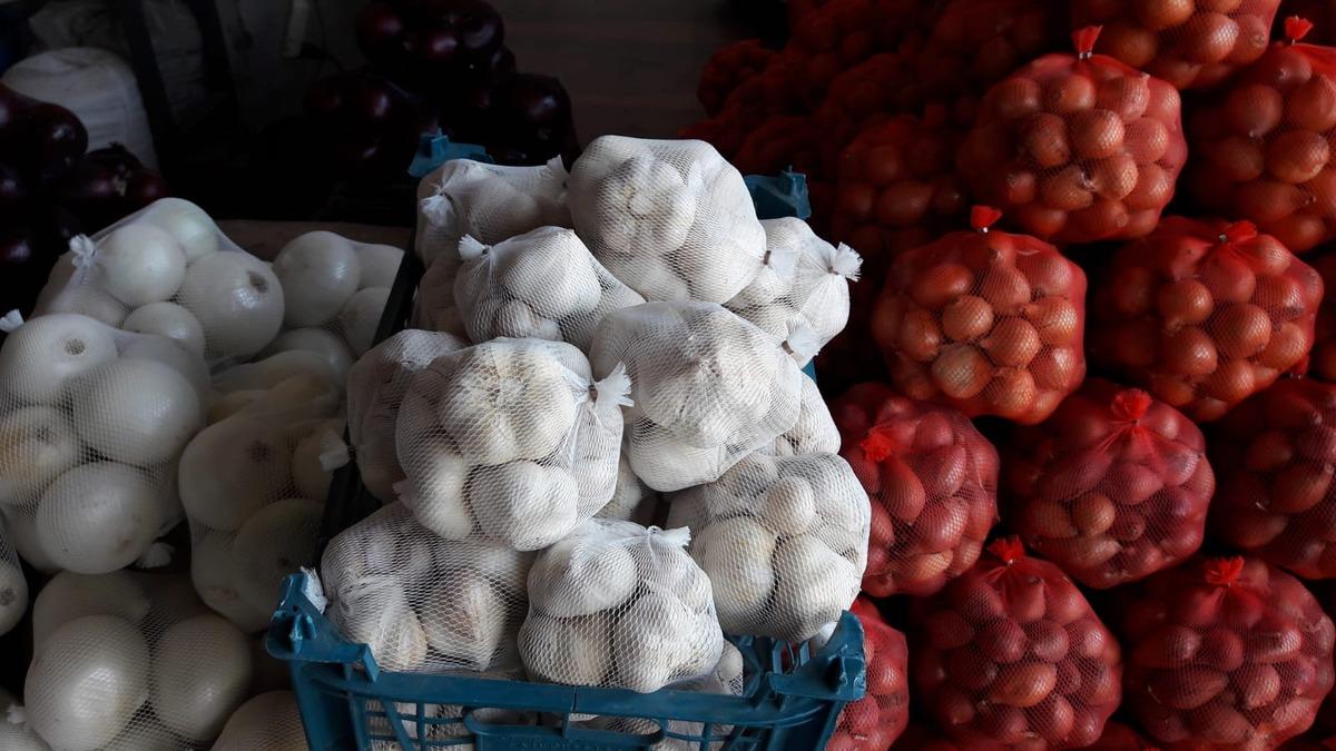  Dolu sadece sarımsağı değil cepleri de vurdu! Kilosu 70 lira