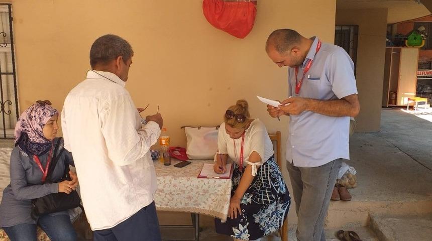 Tarsus’ta vatandaşın şikayet ve talepleri evlerinde dinleniyor