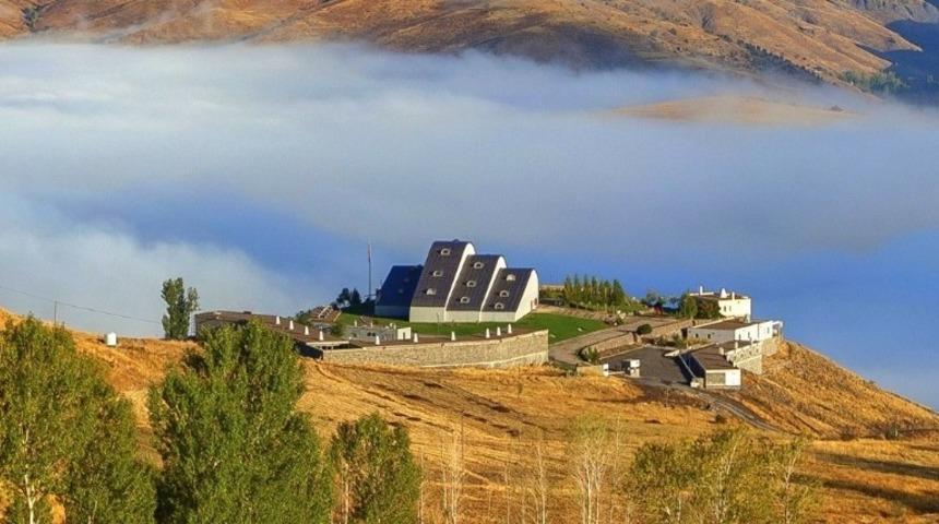 &Uuml;nl&uuml;ler Baksı M&uuml;zesine hayran kaldı