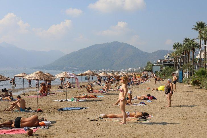 Marmaris sonbaharda yaz sezonunu yaşıyor G2