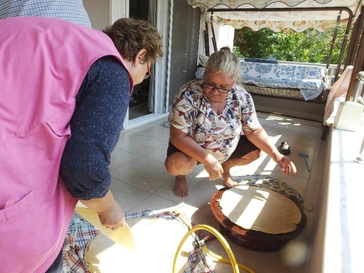 Kadınlar erişte yaptı, erkekler destek oldu G3