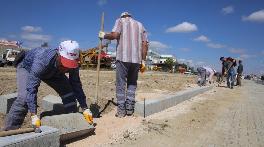 Karaman Belediyesinden 100. Yıl Bulvarında yeşil bant uygulaması