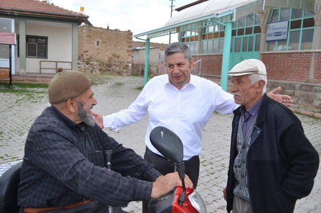 Başkan altun Akmescıt mahallesini ziyaret etti