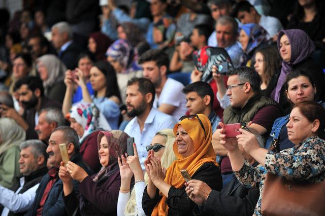 Astsubay adayı bin öğrenci yemin etti