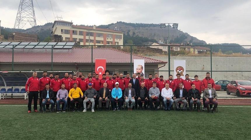 Tosya&rsquo;da d&uuml;zenlenen Grassroots C Antren&ouml;r kursu sona erdi