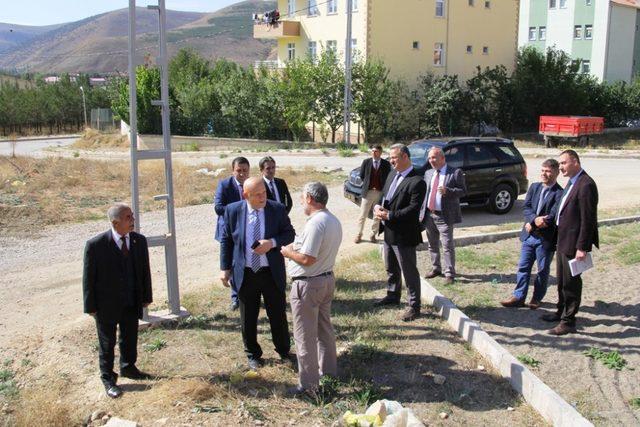 Başkan Pekmezci’nin onuncu durağı Zahit mahallesi oldu