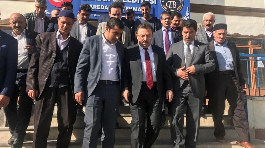 Altınok Tekman&rsquo;da vatandaşlarla bir araya geldi