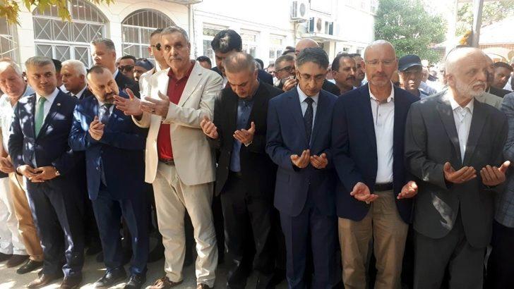 AK Partili eski milletvekili Ali Aydınlıoğlu babasını kaybetti G4