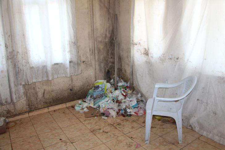 Antalya'da çöp ev! Eve girince korkunç manzarayla karşılaştılar G5