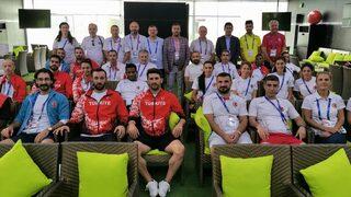 Bakan Kasapoğlu’ndan milli atletlere moral telefonu