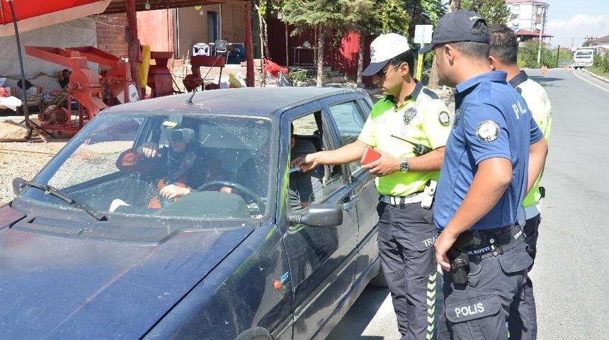 Elbistan&rsquo;da "dumansız ara&ccedil;" denetimi